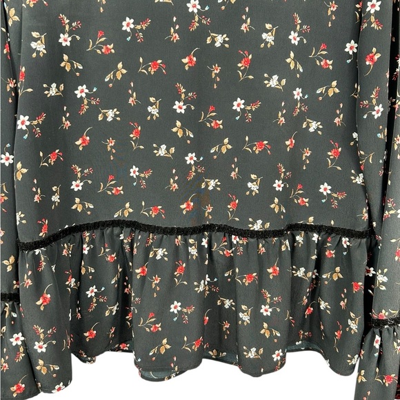 Zara moody floral blouse, S, ruffled sleeves & hem, velvet, Edgy Romantic - Picture 6 of 8